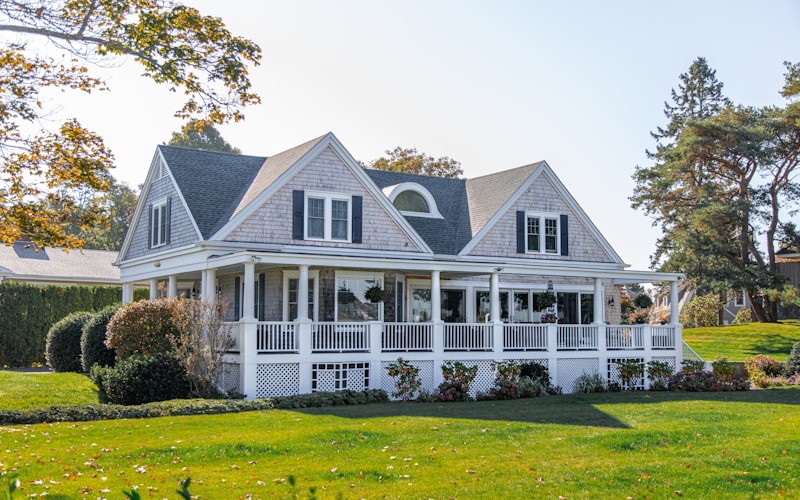 Home Warranty vs. Home Insurance: What Is the Difference?